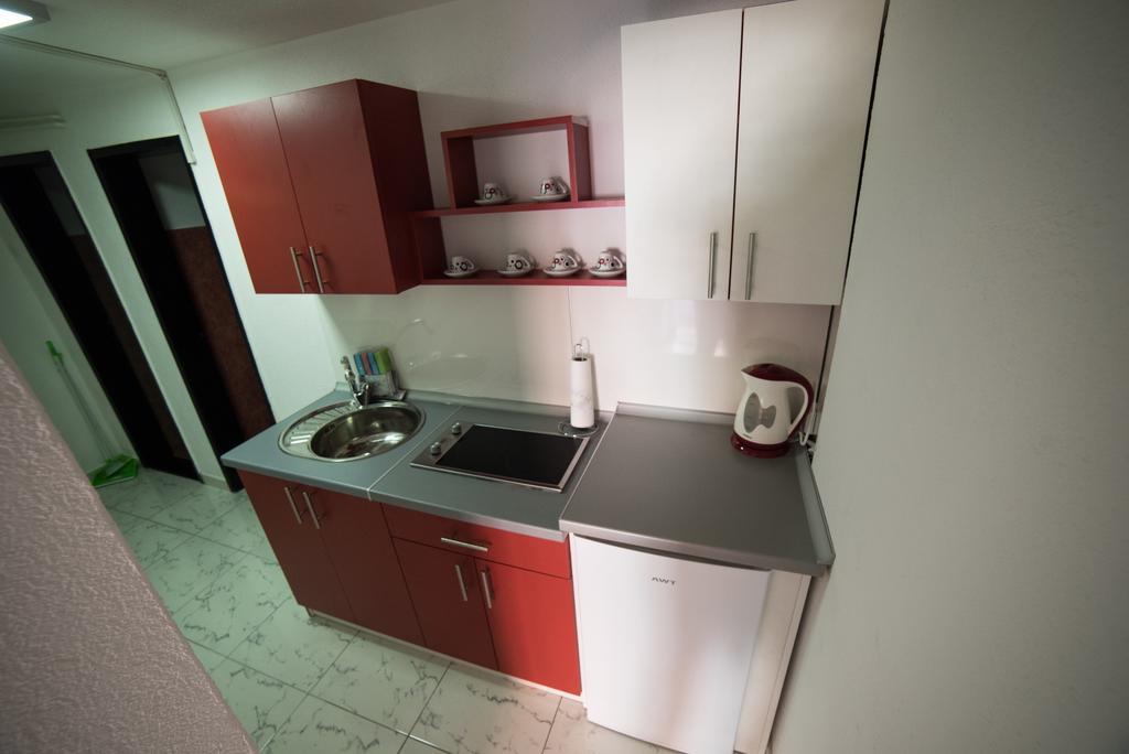 Apartman Hitno Tuzla Exterior foto