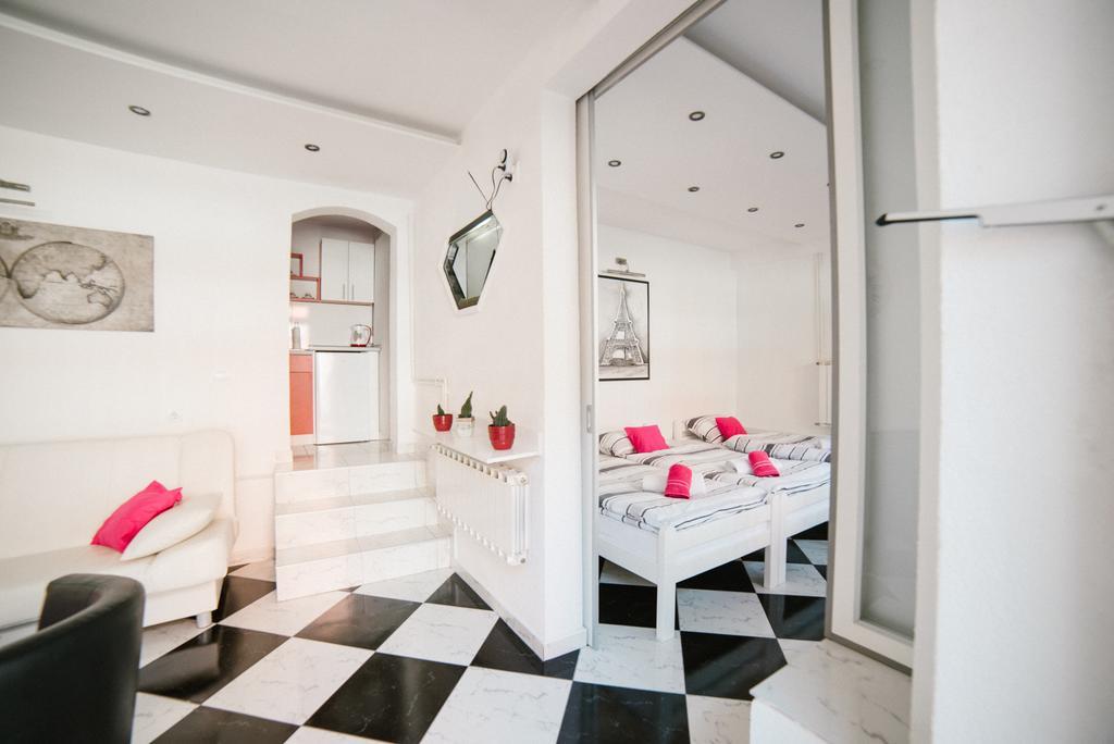 Apartman Hitno Tuzla Exterior foto